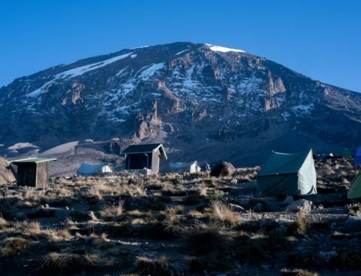 4-Day Tanzania Wildlife Expedition: Tarangire & Ngorongoro Crater