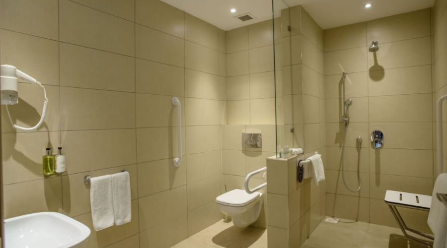 Tamarind Hotel Nairobi: Step-Free Stay in the Heart of Langata